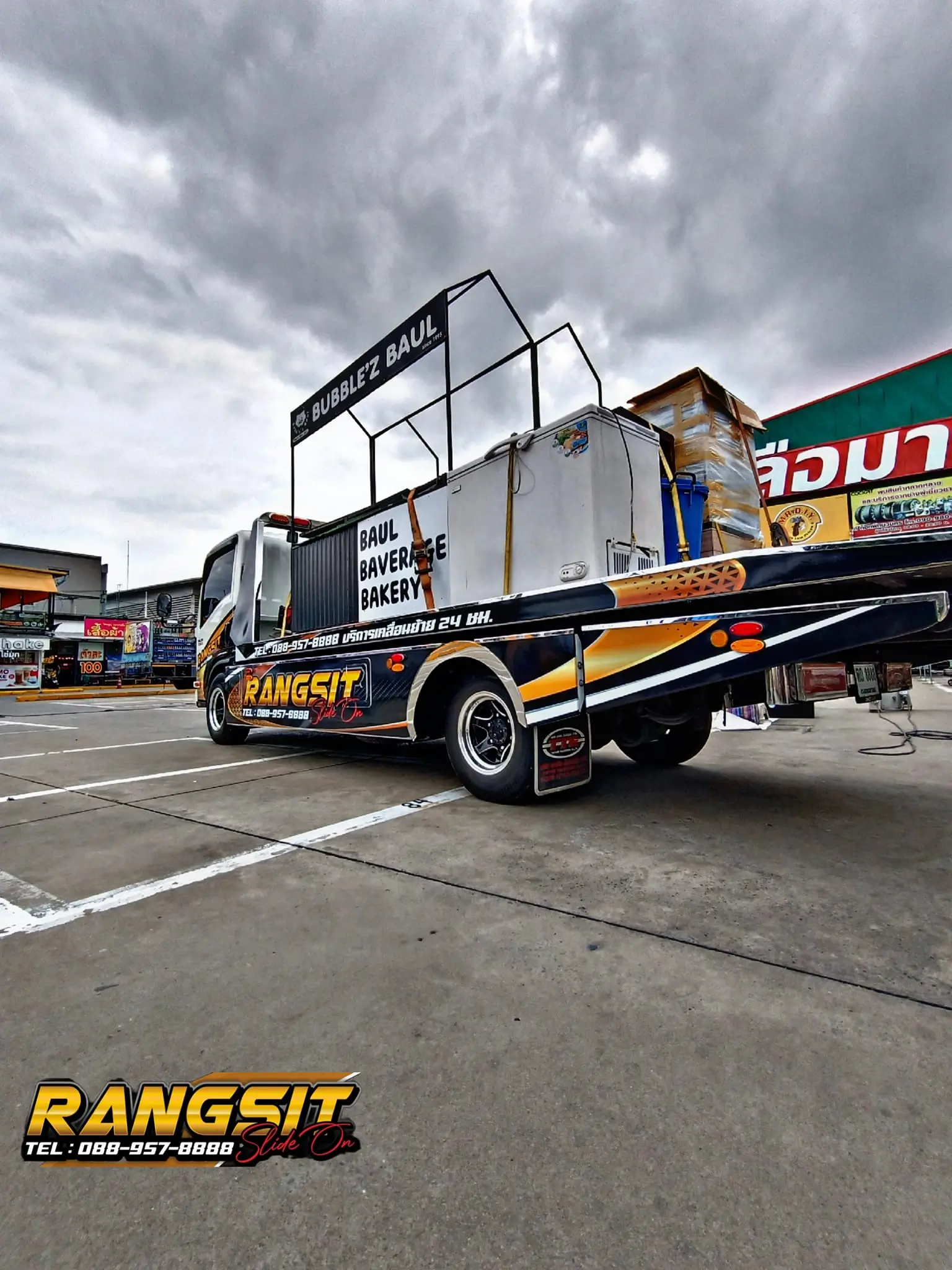 รถสไลด์ป้อมปราบศัตรูพ่าย เคลื่อนย้ายอย่างปลอดภัย