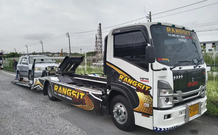 รถสไลด์ฉุกเฉินคันนายาว