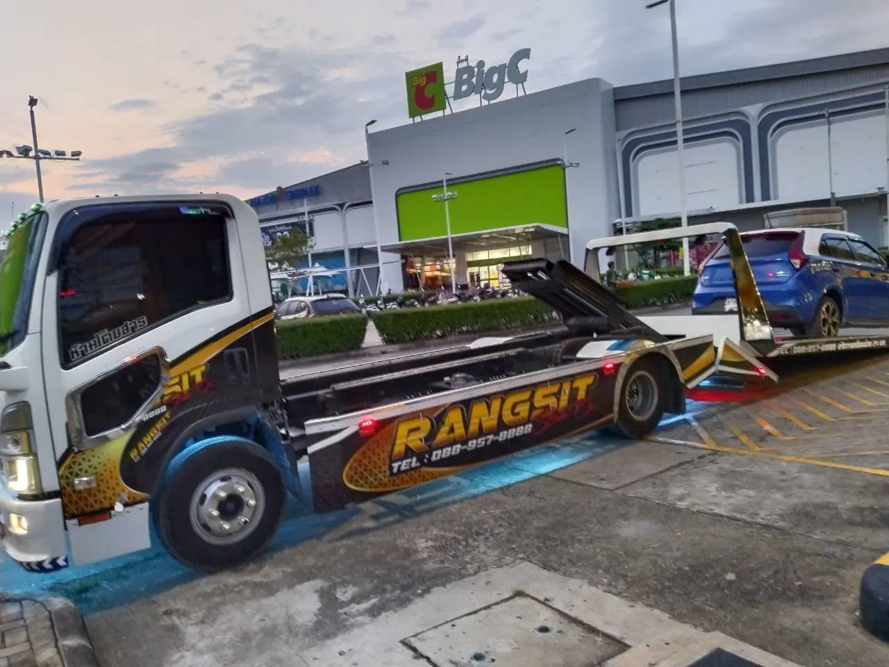 รถสไลด์ อ่างทอง ฉุกเฉิน