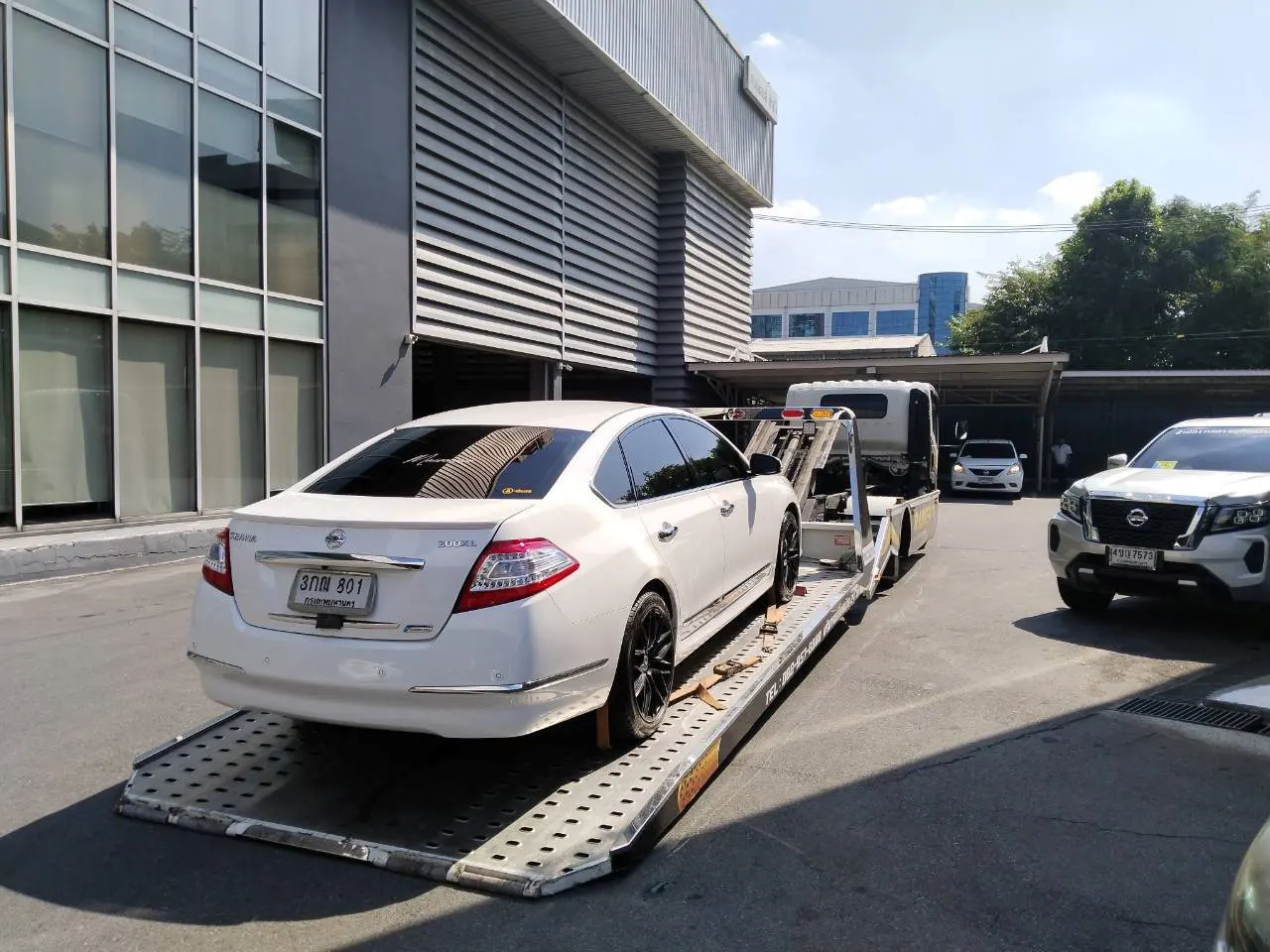 รถยก เพชรบุรี ฉุกเฉิน